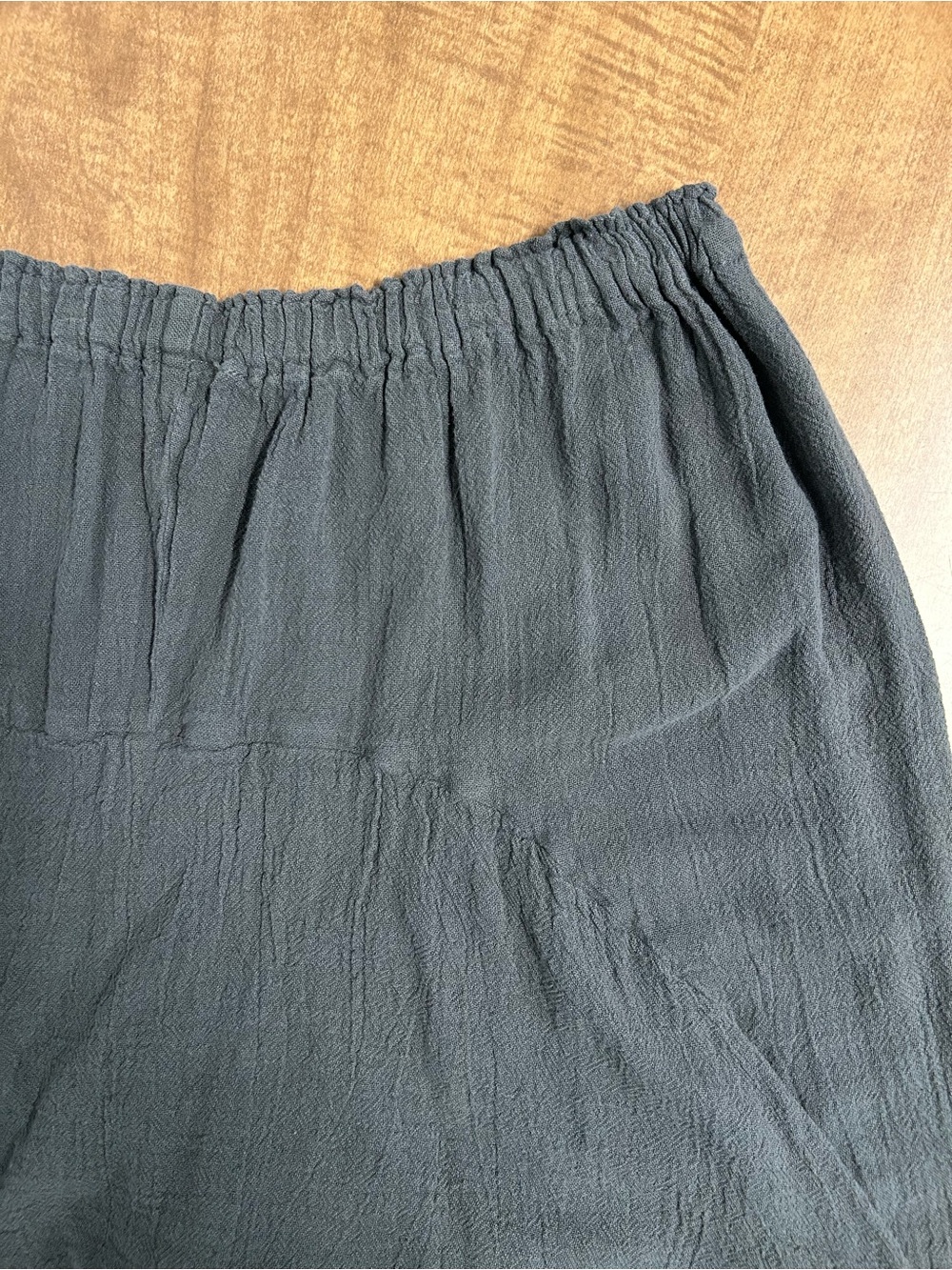 Oh My Gauze! Layered Asymmetrical Skirt Pants Charcoal Gray Gauze Lagenlook 1
AA - Picture 6 of 11